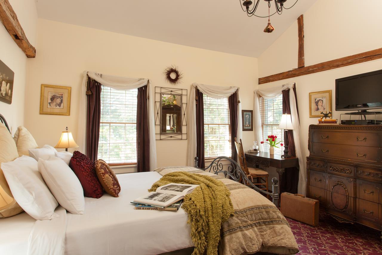 Bed and Breakfast A Butlers Manor à Southampton Extérieur photo