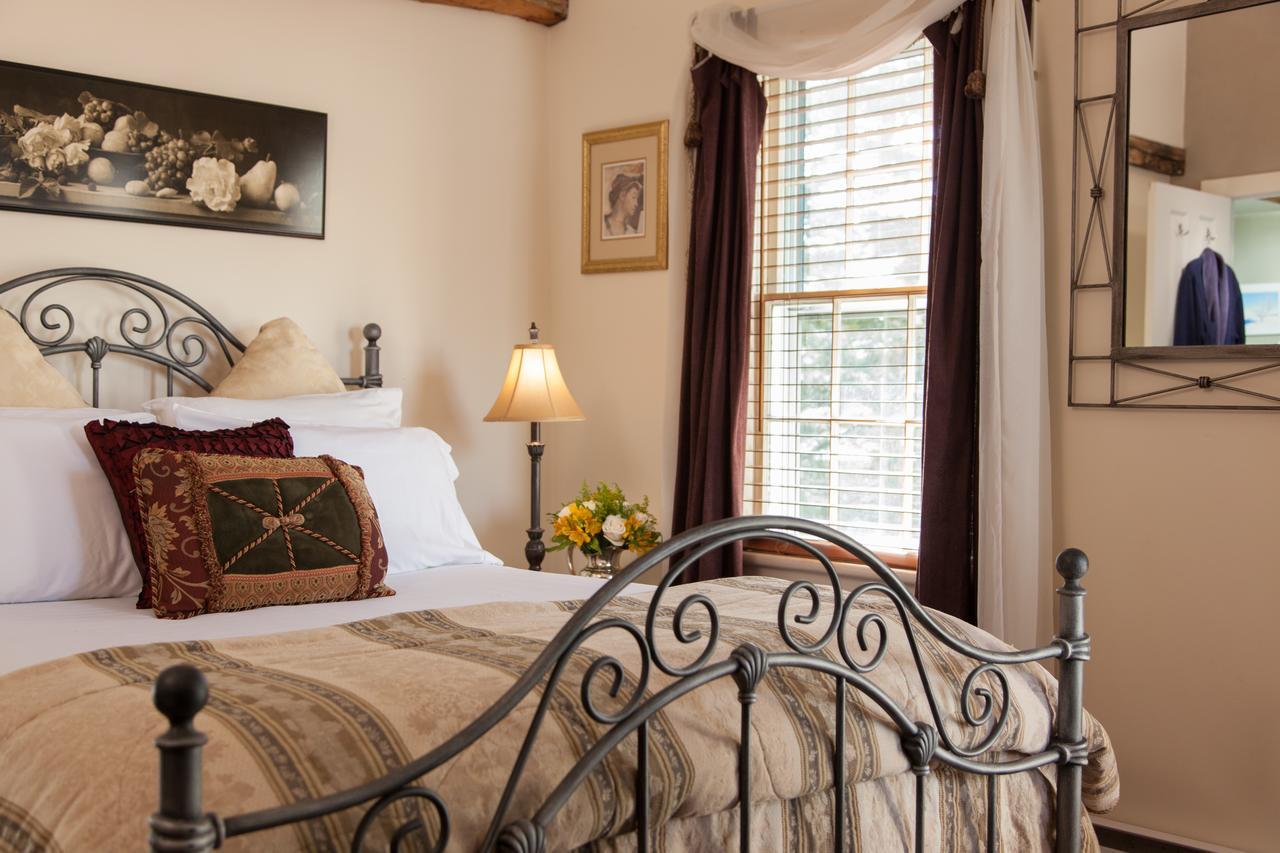 Bed and Breakfast A Butlers Manor à Southampton Extérieur photo