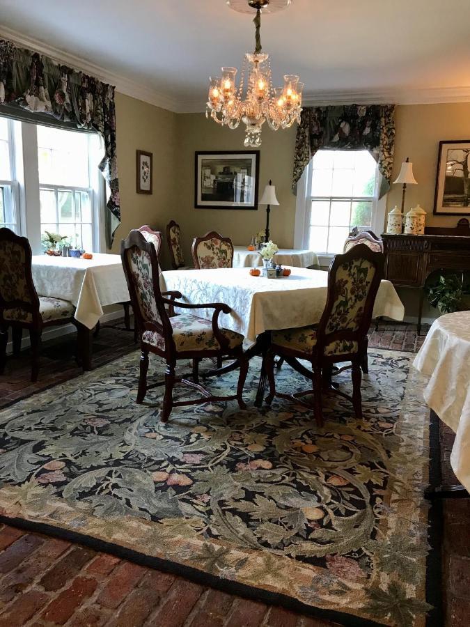 Bed and Breakfast A Butlers Manor à Southampton Extérieur photo